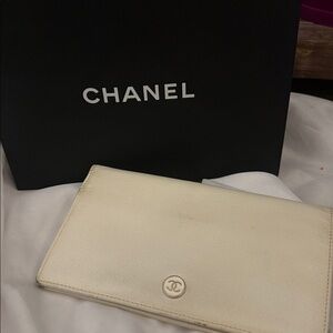 Authentic Vintage CHANEL CC Champagne Leather Long Wallet w/Chanel Shopping Bag